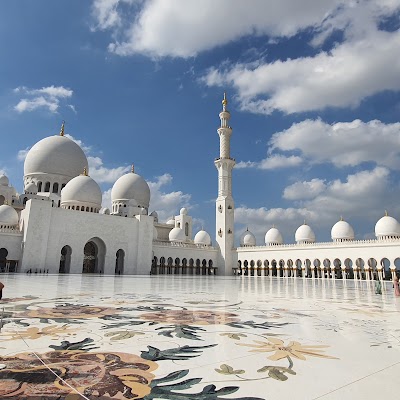 مسجد بر دبي الكبير