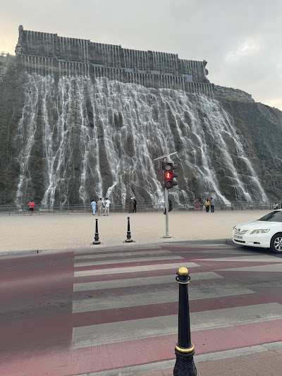 شاطئ خورفكان