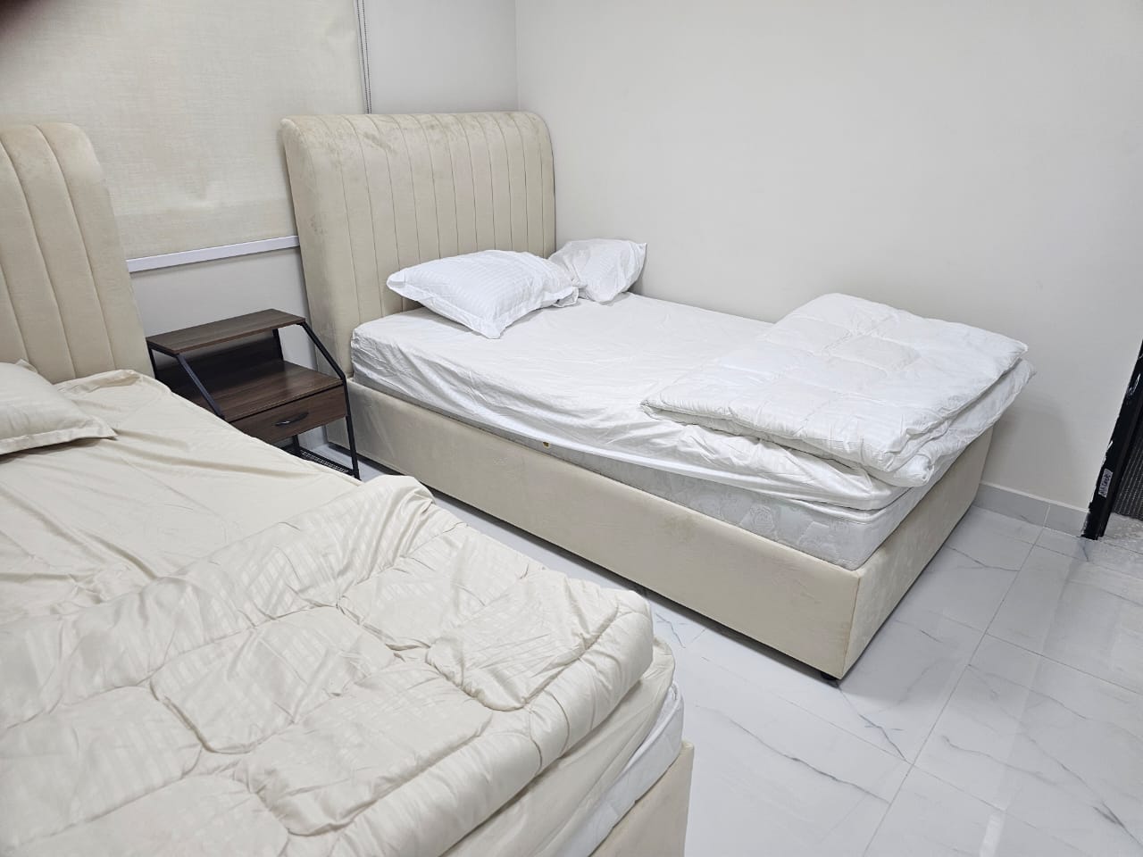 LODGE-UAQ-822 - Image 2