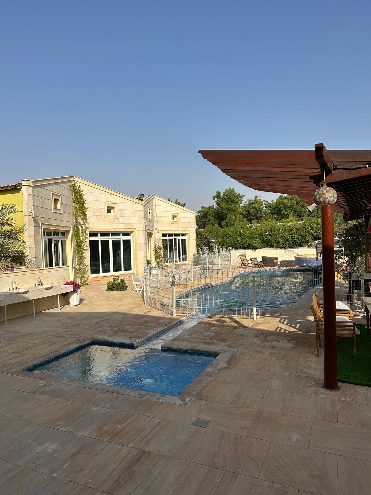 Alzubair Oasis Resort