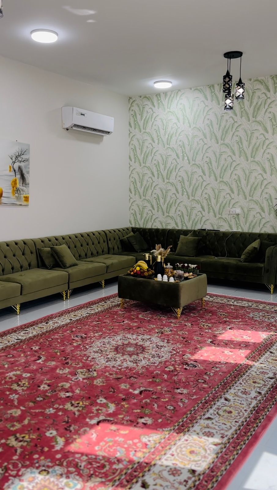 LODGE-UAQ-822 - Image 1